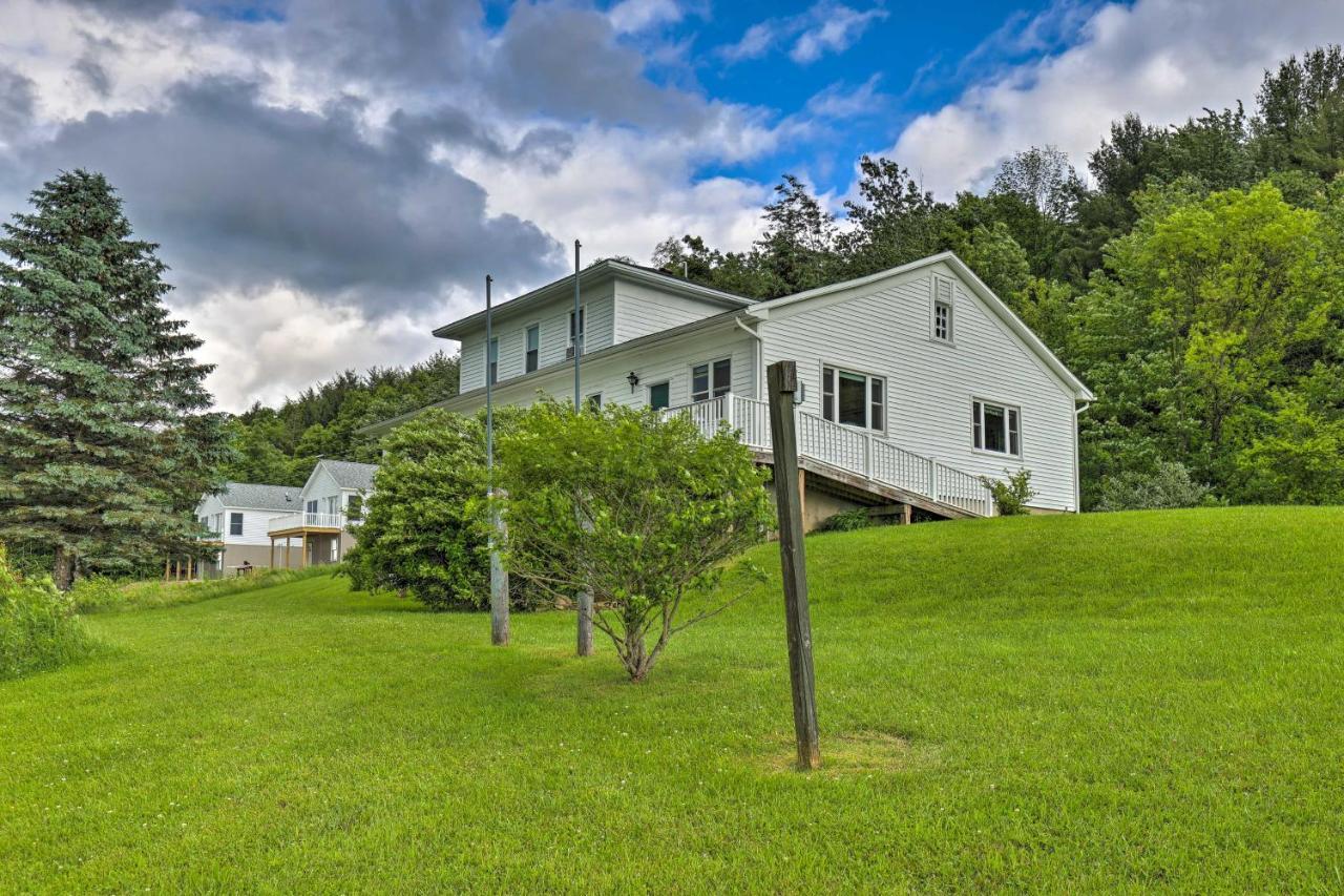 Apartment With Shared Deck And View Of Cowanesque Lake Lawrenceville Экстерьер фото